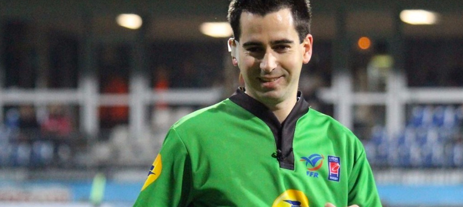 Ludovic Cayre arbitrera UBB - Toulon pour la deuxième journée de Top 14.